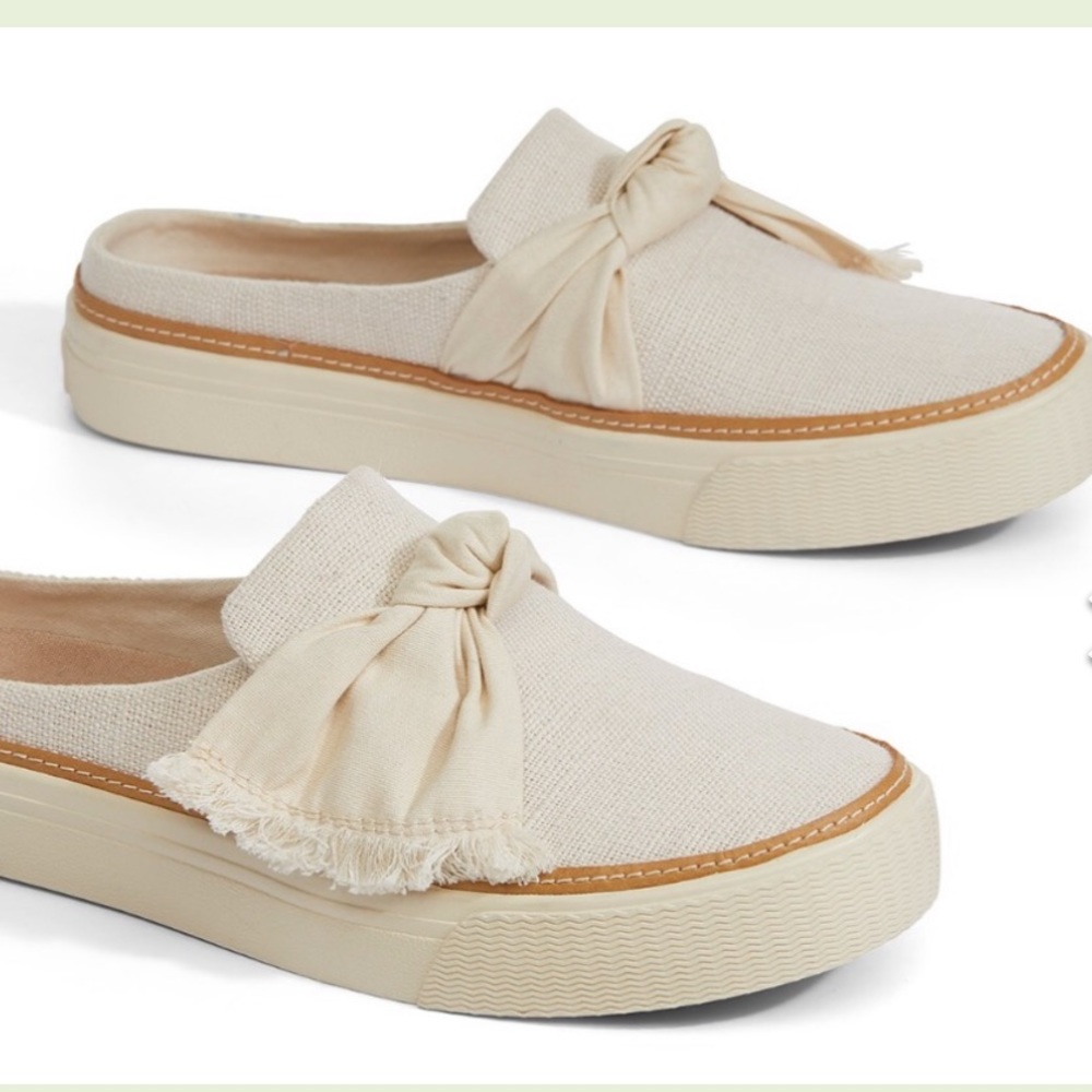NIB TOMS Heritage Canvas Sunrise Slip On Size 9.5